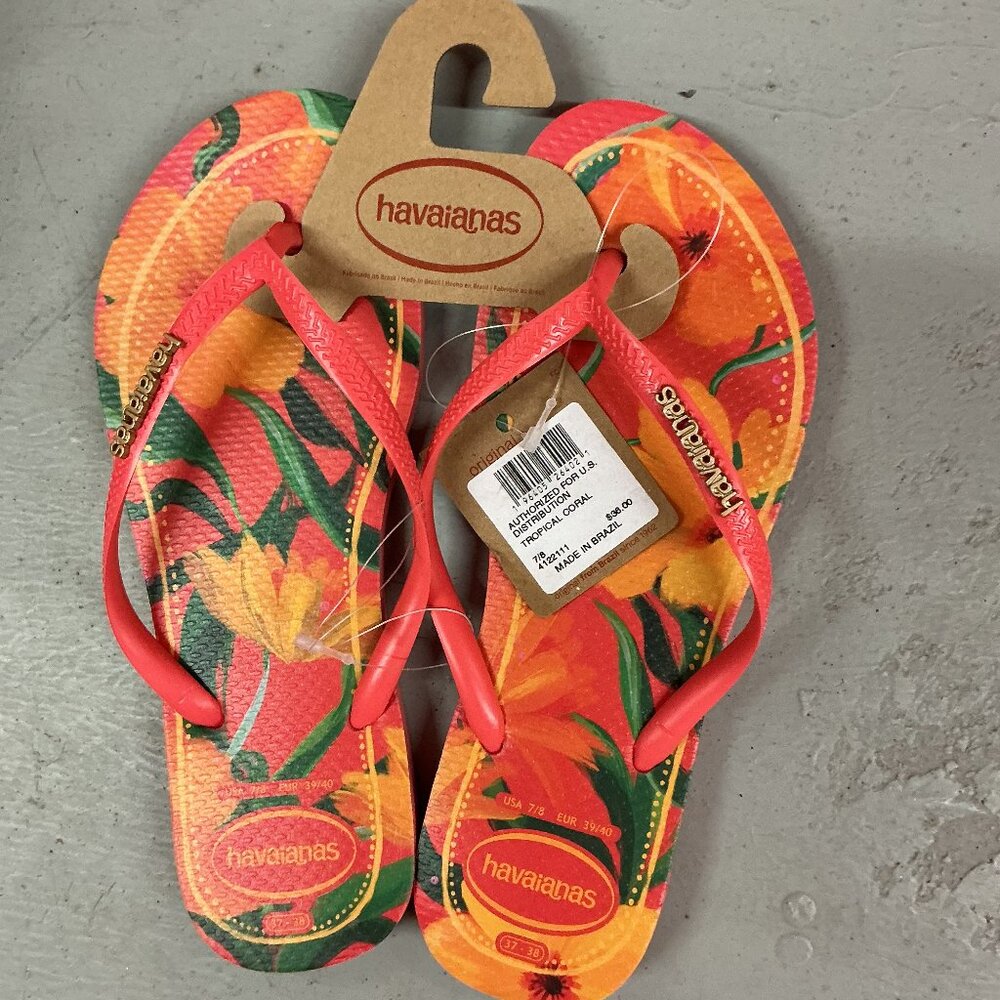 NWT Havaianas Slim Flip Flops Tropical Coral with Gold Metallic Logo on Strap